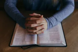 Beten lernen – ein Psalm zu deinem eigenen Gebet machen